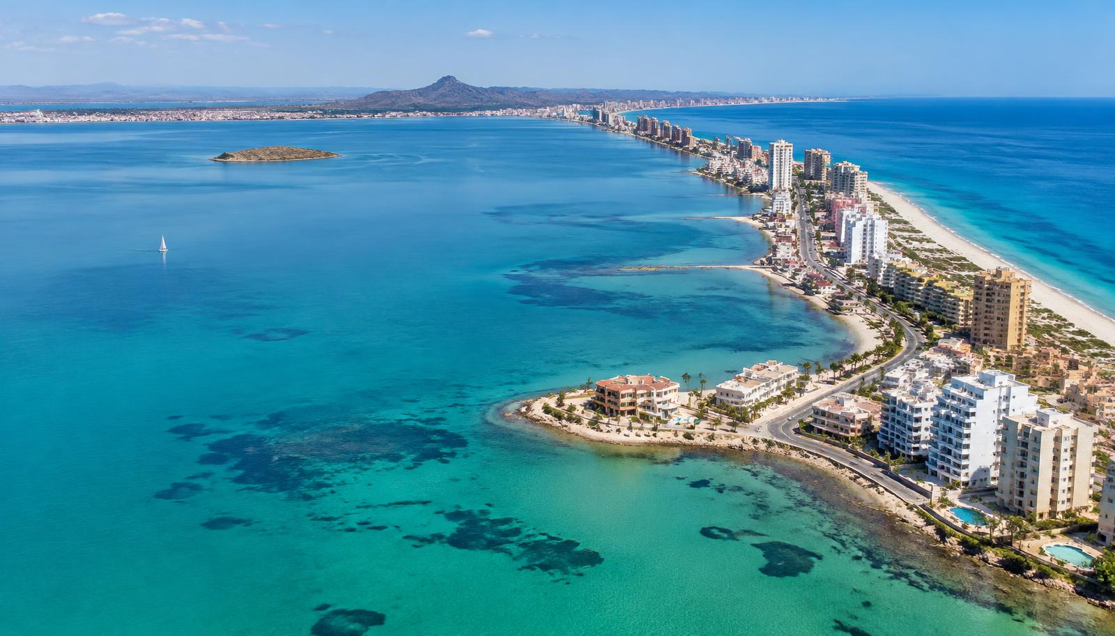 Costa Blanca czy Costa Cálida – gdzie kupić mieszkanie?